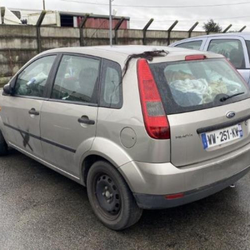 Feu arriere principal gauche (feux) FORD FIESTA 5 Photo n°6
