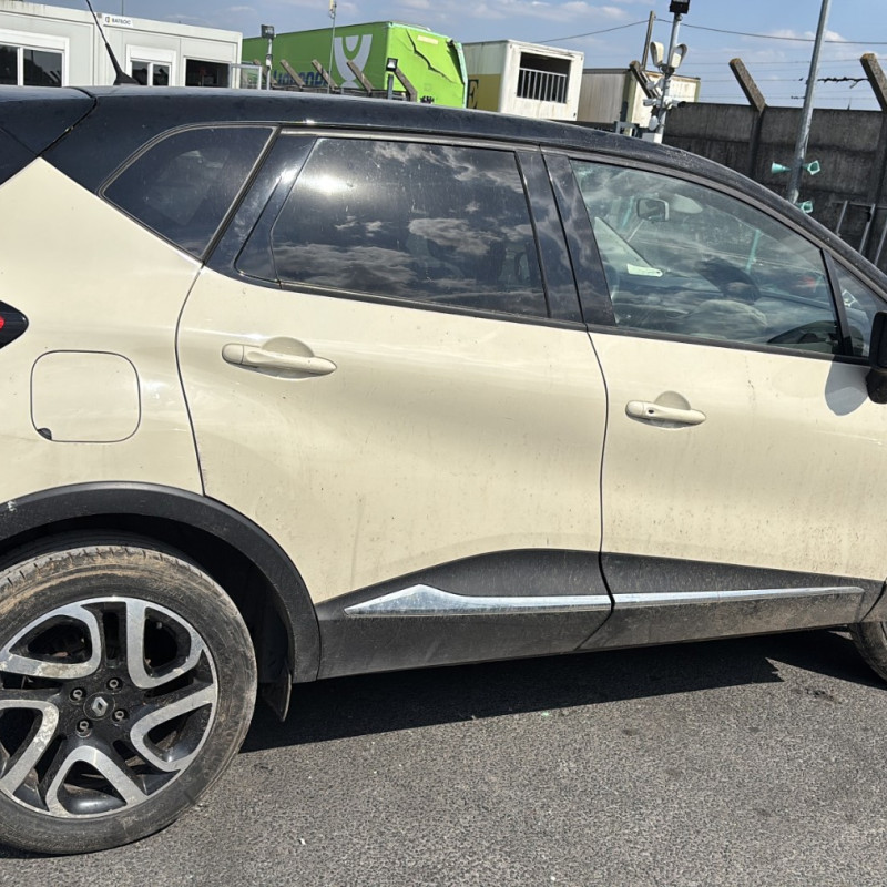 RENAULT CAPTUR 1 PHASE 1 1.5 DCI - 8V TURBO Photo n°15