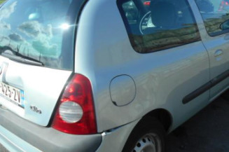 Pivot de moyeu avant droit RENAULT CLIO 2