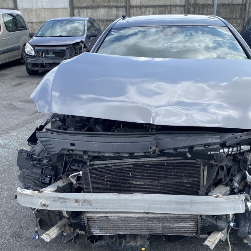 MERCEDES CLASSE A 176 PHASE 1 200 1.8 CDI - 16V TURBO Photo n°8