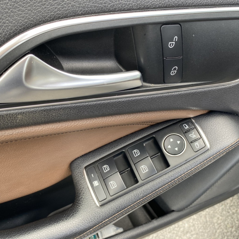 MERCEDES CLASSE A 176 PHASE 1 200 1.8 CDI - 16V TURBO Photo n°10