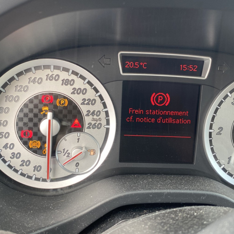 MERCEDES CLASSE A 176 PHASE 1 200 1.8 CDI - 16V TURBO Photo n°21