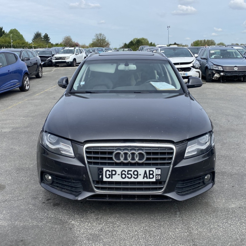 AUDI A4 3 AVANT PHASE 1 BREAK 2.0 TDI - 16V TURBO Photo n°6