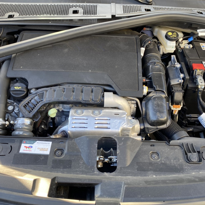 PEUGEOT 2008 2 1.2 PURETECH - 12V TURBO Photo n°26