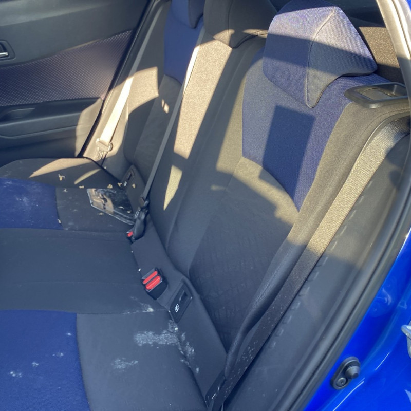 TOYOTA C-HR 1.8i - 16V HYBRID Photo n°13