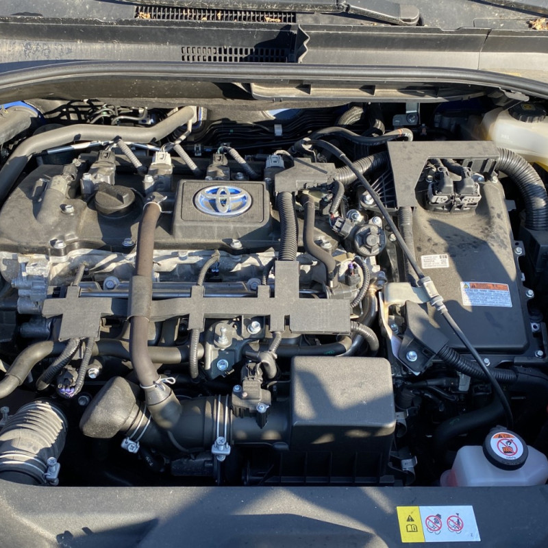 TOYOTA C-HR 1.8i - 16V HYBRID Photo n°24
