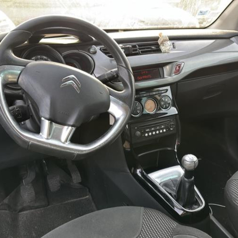 Calandre CITROEN C3 2 Photo n°16
