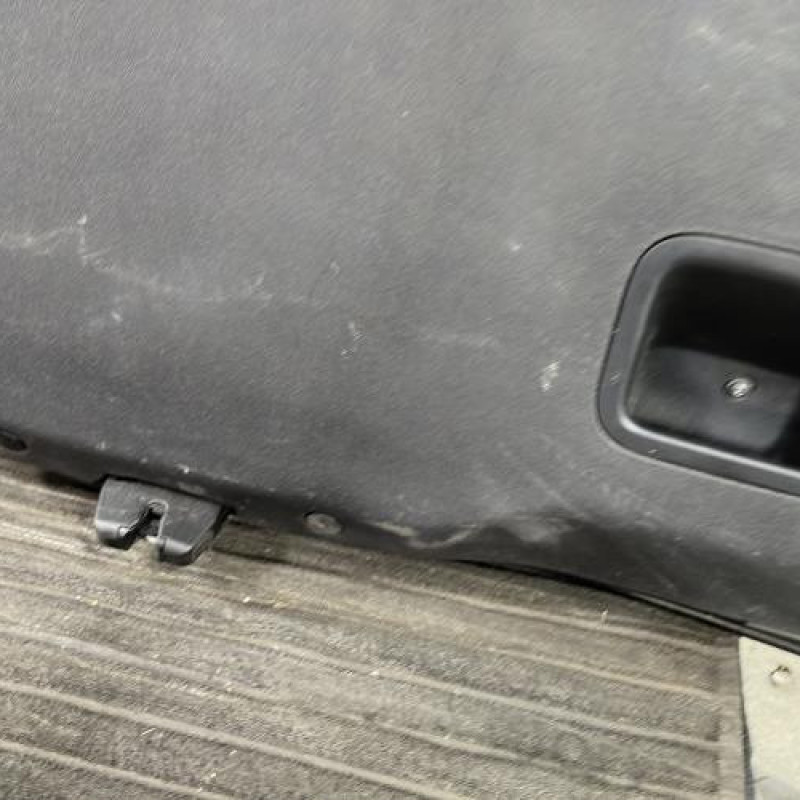 Malle/Hayon arriere CITROEN C4 GRAND PICASSO 1 Photo n°11