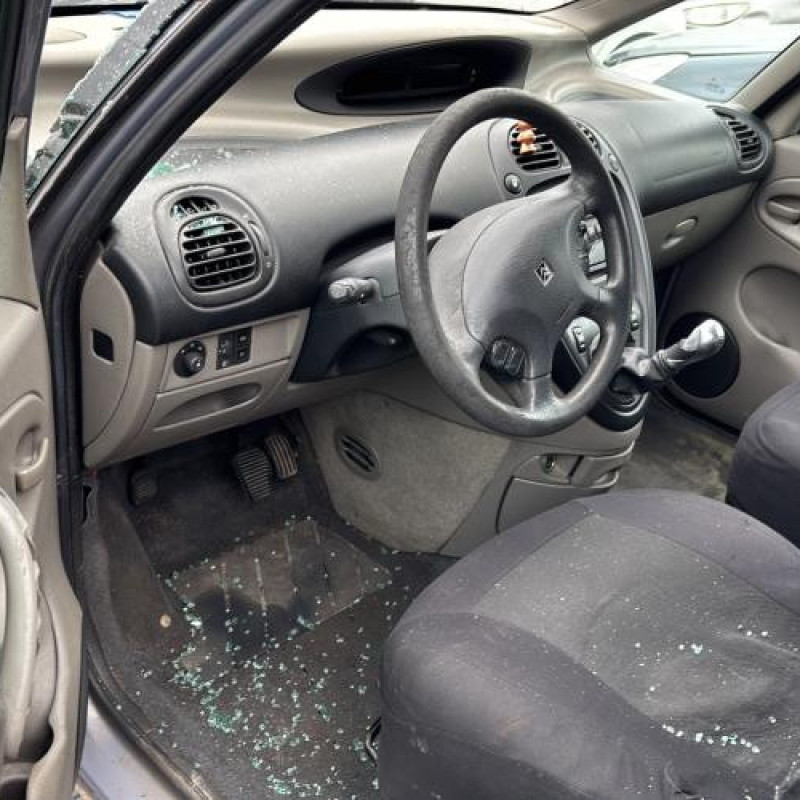 Porte arriere droit CITROEN XSARA PICASSO Photo n°15