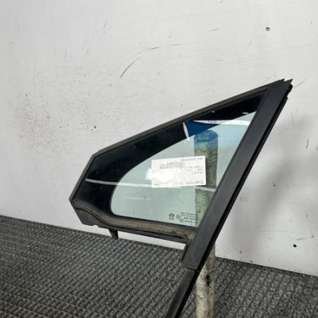 Custode avant gauche (porte) PEUGEOT 208 1