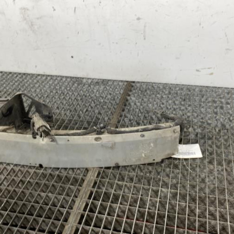 Renfort pare choc avant (traverse) OPEL ZAFIRA B Photo n°3