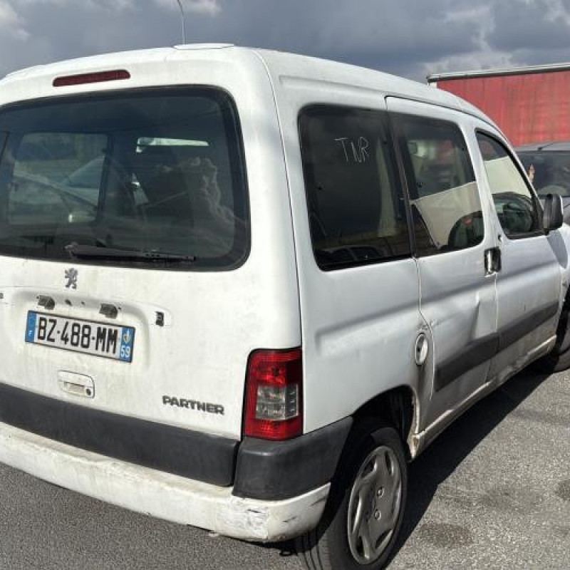 Vitre avant droit PEUGEOT PARTNER 1 Photo n°9