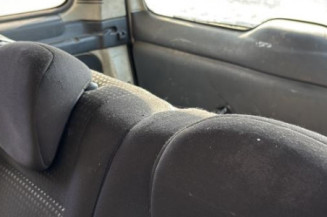 Vitre avant droit PEUGEOT PARTNER 1