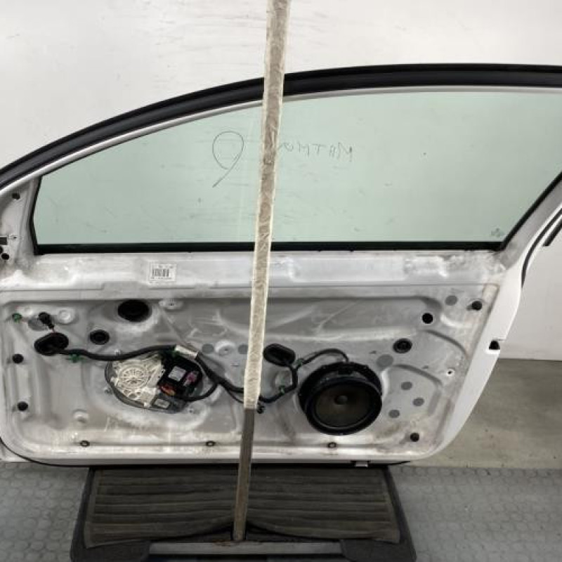 Porte avant droit VOLKSWAGEN GOLF 5 Photo n°5