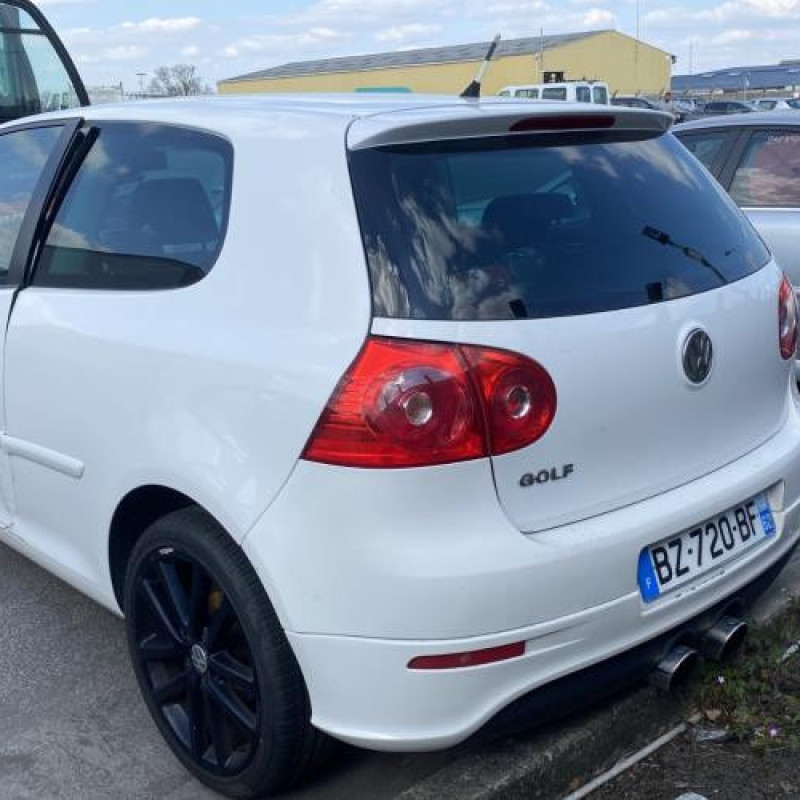 Porte avant droit VOLKSWAGEN GOLF 5 Photo n°10