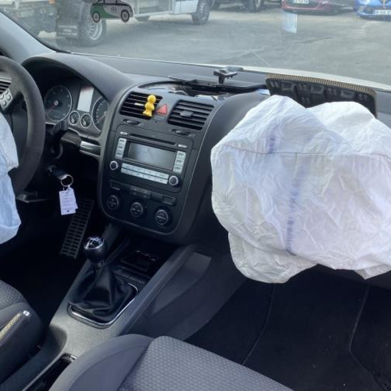 Porte avant droit VOLKSWAGEN GOLF 5 Photo n°14