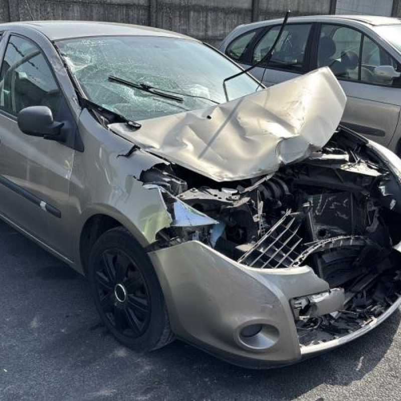 Jante RENAULT CLIO 3 Photo n°5