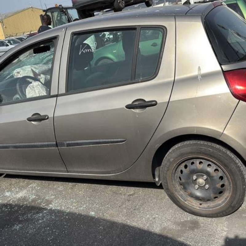 Jante RENAULT CLIO 3 Photo n°9