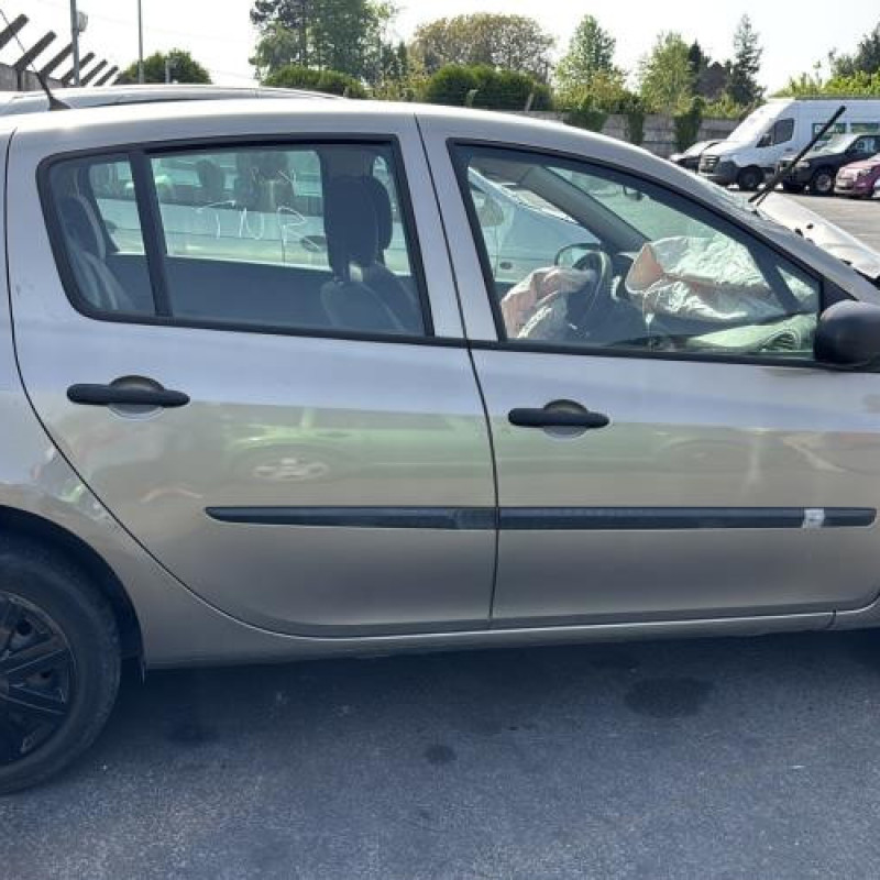 Jante RENAULT CLIO 3 Photo n°10