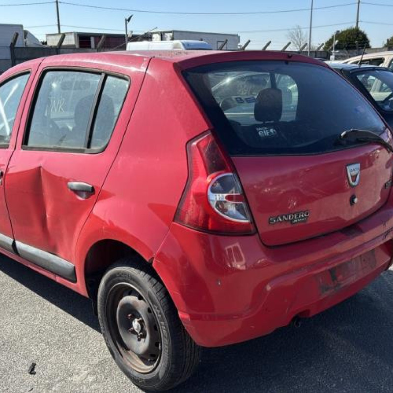 Vitre arriere droit DACIA SANDERO 1 Photo n°9