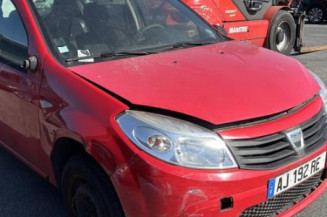 Vitre avant droit DACIA SANDERO 1
