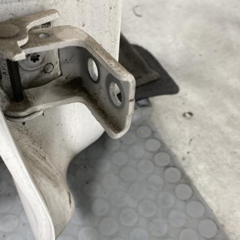 Porte arriere droit PEUGEOT 208 1 Photo n°4