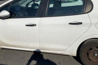 Porte arriere droit PEUGEOT 208 1