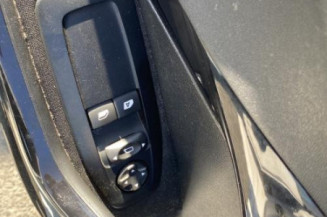 Porte arriere droit PEUGEOT 208 1
