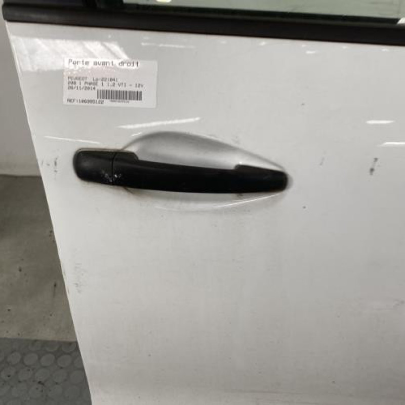 Porte avant droit PEUGEOT 208 1 Photo n°2