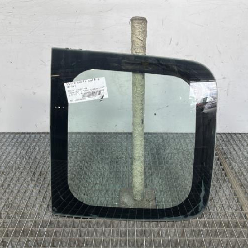 Vitre porte coffre droit DACIA LOGAN MCV 1 Photo n°1