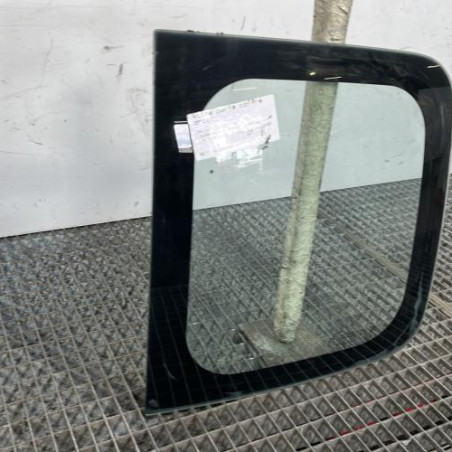 Vitre porte coffre droit DACIA LOGAN MCV 1