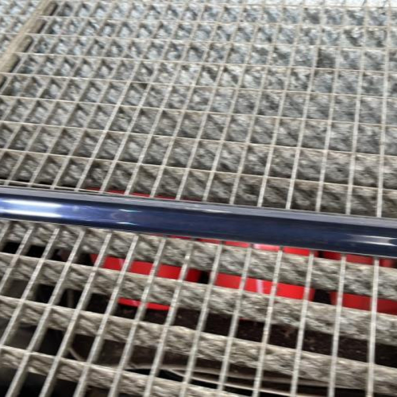 Baguette de porte avant droite BMW SERIE 3 E46 Photo n°3