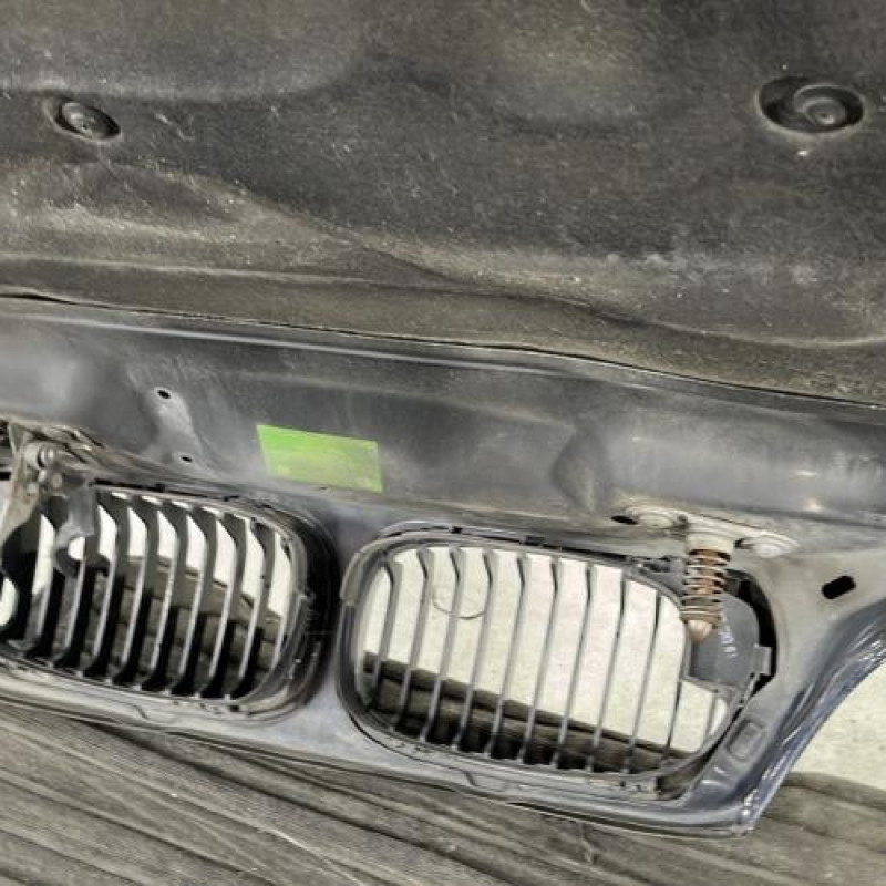 Capot BMW SERIE 3 E46 Photo n°9
