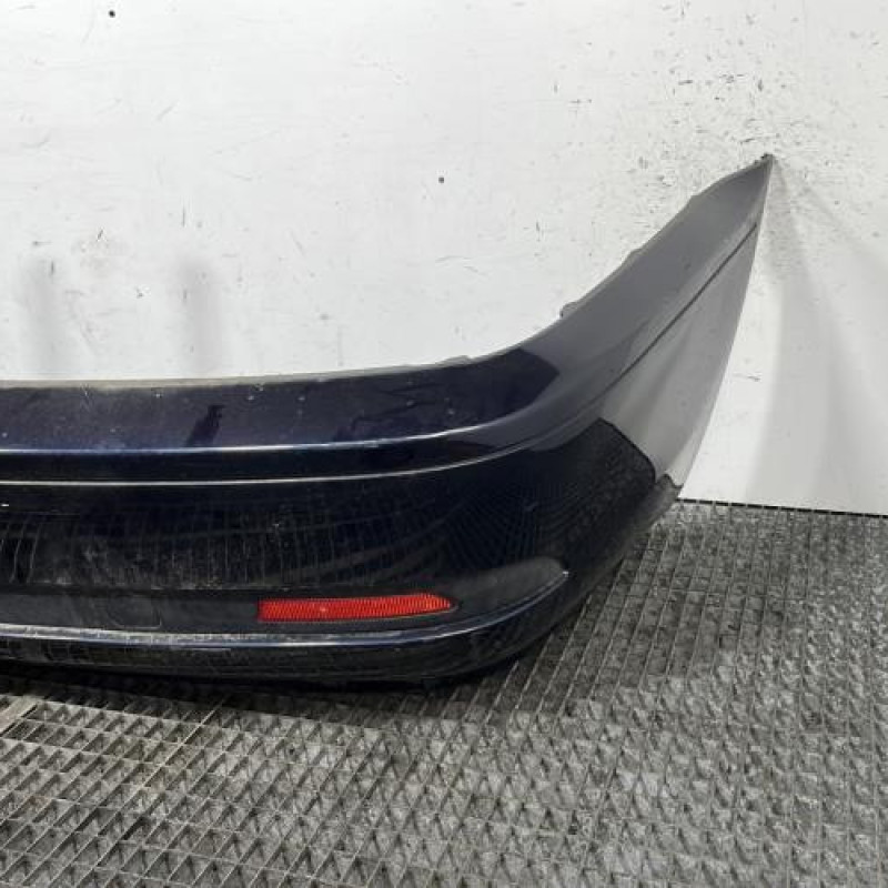 Pare choc arriere BMW SERIE 3 E46 Photo n°3