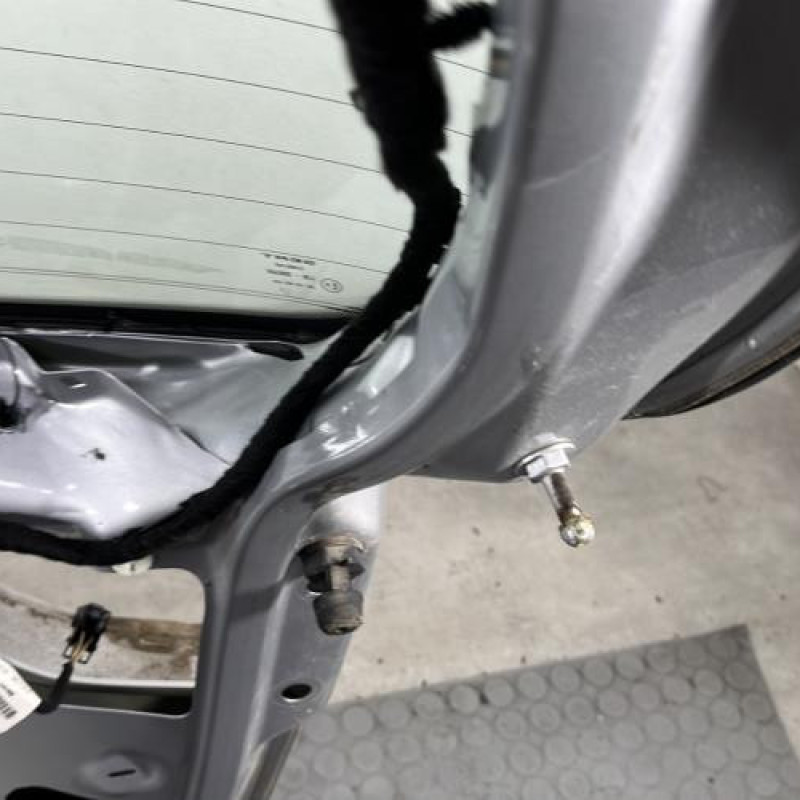 Malle/Hayon arriere SEAT ALTEA Photo n°11