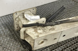 Renfort pare choc avant (traverse) FORD TRANSIT CONNECT 1