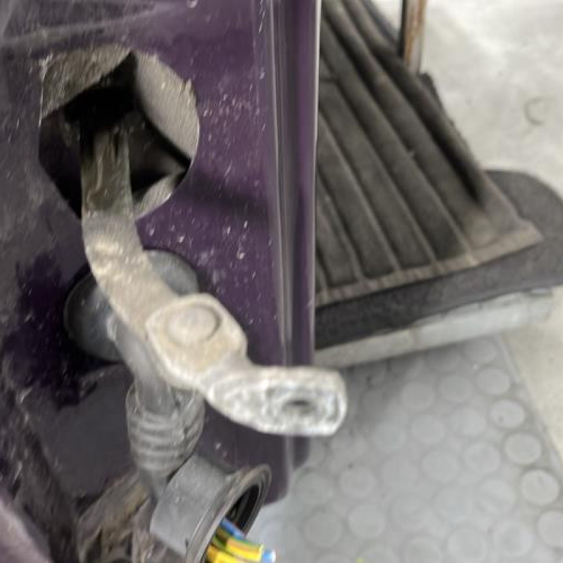 Porte avant droit FORD KA 1 Photo n°5