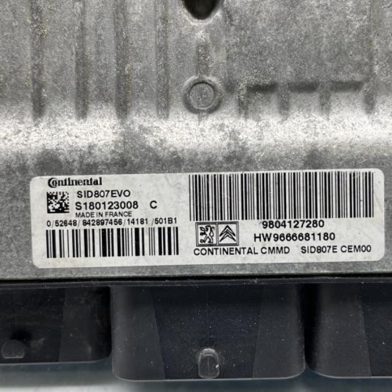 Calculateur moteur PEUGEOT 308 2 Photo n°2