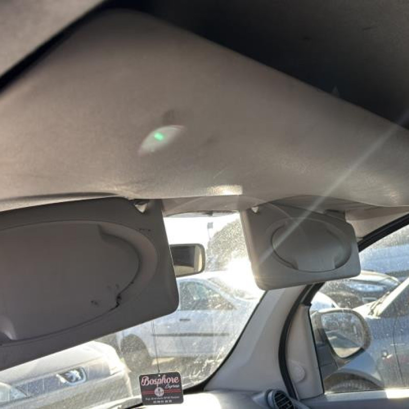 Calandre RENAULT KANGOO 2 Photo n°17