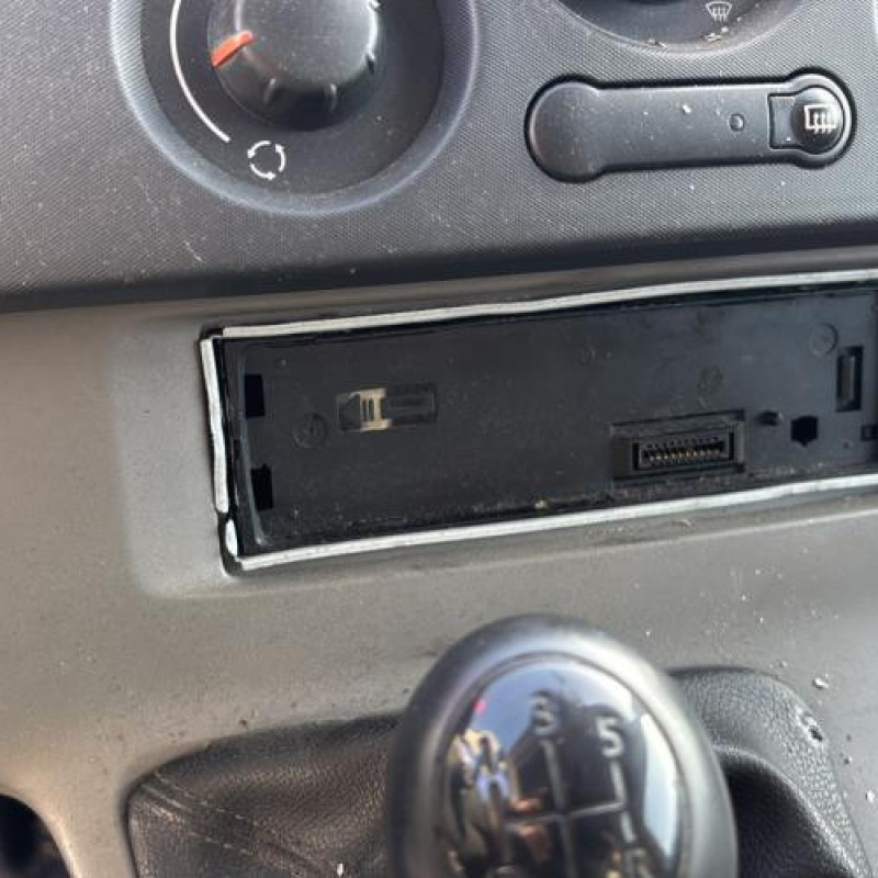 Calandre RENAULT KANGOO 2 Photo n°19