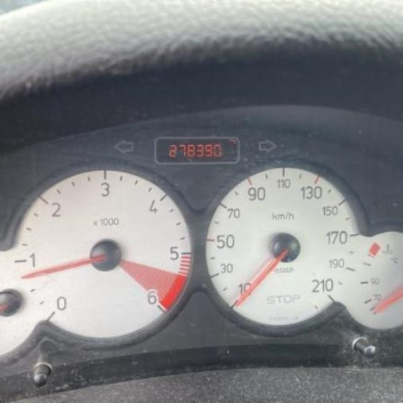 Bouchon de carburant PEUGEOT 206 Photo n°13