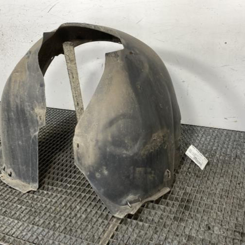 Pare boue avant droit SEAT LEON 2 Photo n°3