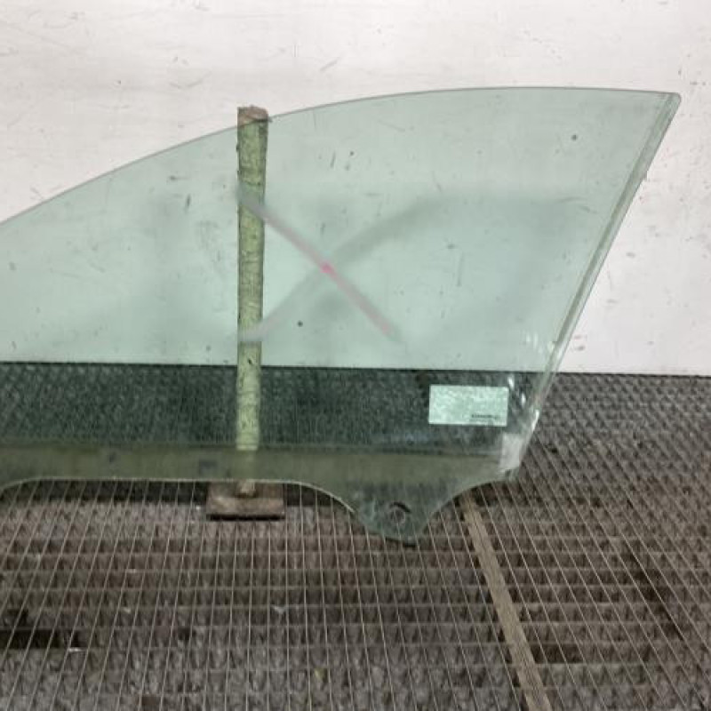 Vitre avant droit RENAULT LAGUNA 3 Photo n°6
