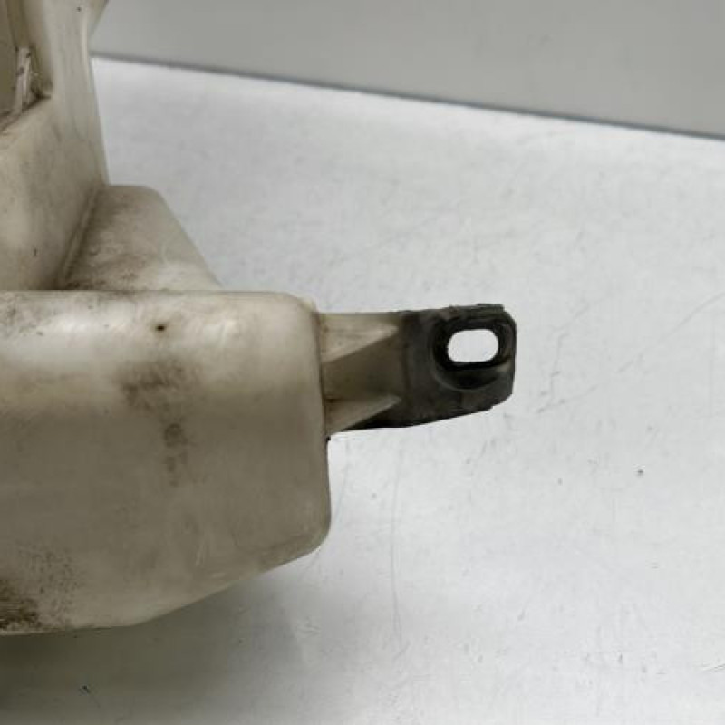 Vase de lave glace PEUGEOT 308 1 Photo n°2