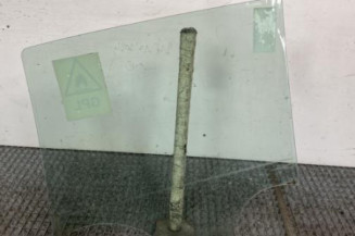 Vitre arriere droit DACIA SANDERO 2
