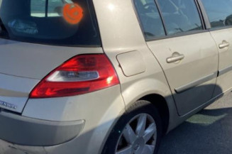 Leve vitre electrique avant gauche RENAULT MEGANE 2