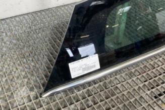 Custode arriere droit RENAULT CLIO 4