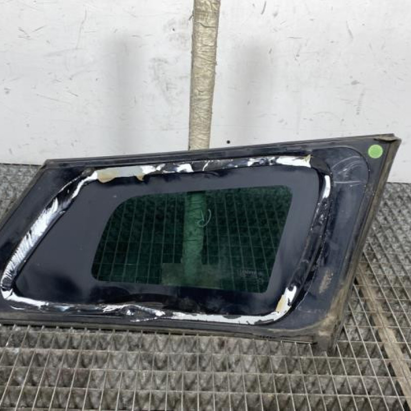 Custode arriere gauche RENAULT CLIO 4 Photo n°4