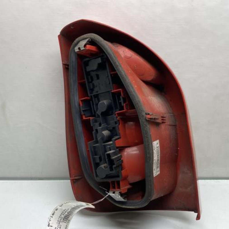 Feu arriere principal droit (feux) CITROEN XSARA PICASSO Photo n°2