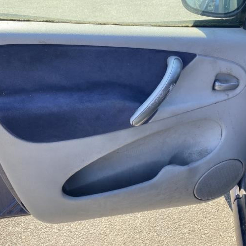 Feu arriere principal droit (feux) CITROEN XSARA PICASSO Photo n°13